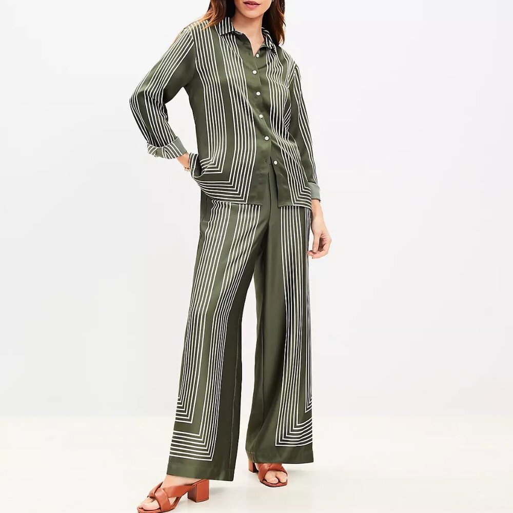 Loft Fluid Pull-Wide Leg Pants & Top